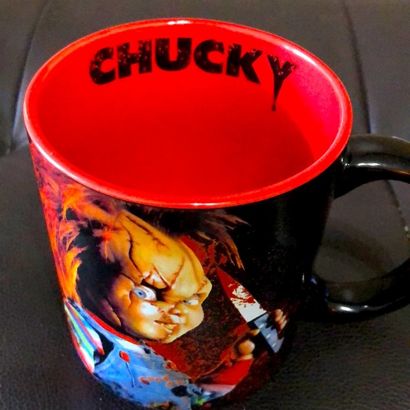 20oz Child’s Play Chucky Friends Til The End black ceramic mug - Picture 3 of 3